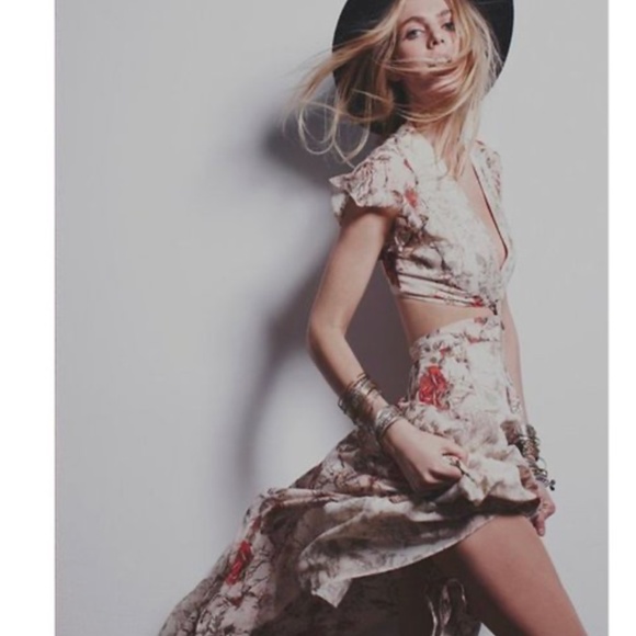 Free People Dresses & Skirts - Free People Beige and Red Floral Maxi Dress
